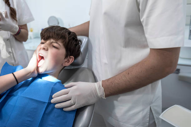 Best Emergency Gum Treatment in Blossom, TX